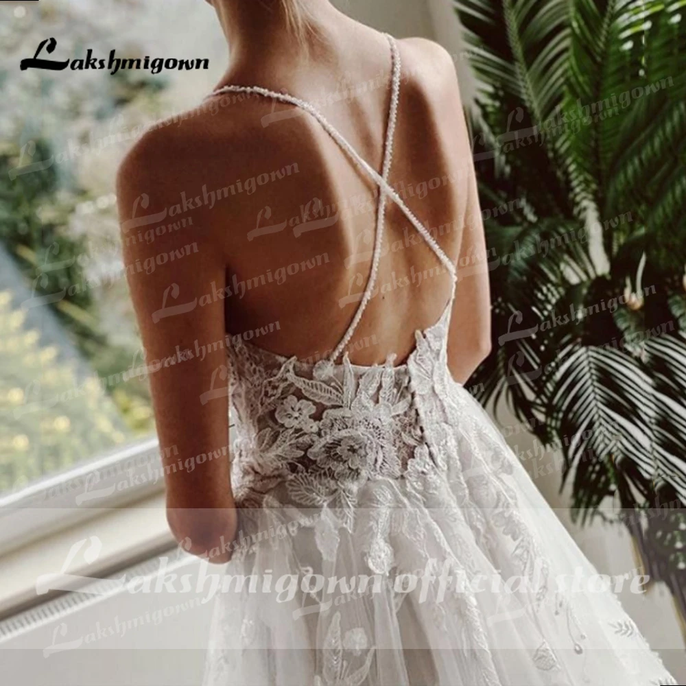 Sexy V-Neck Tulle Spaghetti Straps Outdoor Garden Wedding Dress 2022 Lace Appliques Beading Bridal Gowns A-Line Wedding Dresses short wedding dresses