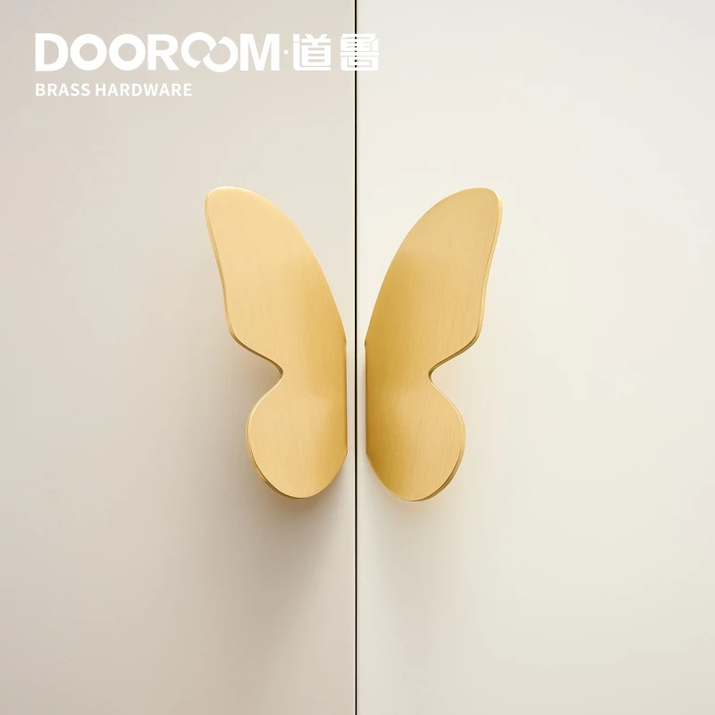 Ручка для мебели Dooroom латунная фурнитура с естественным свежим светом роскошные