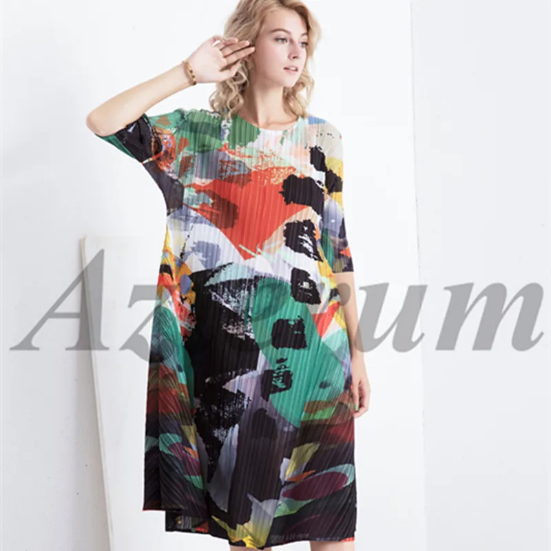 

Stylish Women Contrast Color Pleats Dress Fashion Design Pleated Dress Casual A-Line Women Dresses Half Sleeve Spring Dress