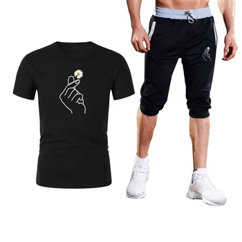 

Summer 2020 fashion men's T-shirt + shorts two-piece casual sportswear men's new leisure fitness beach shorts men's T-shirt set