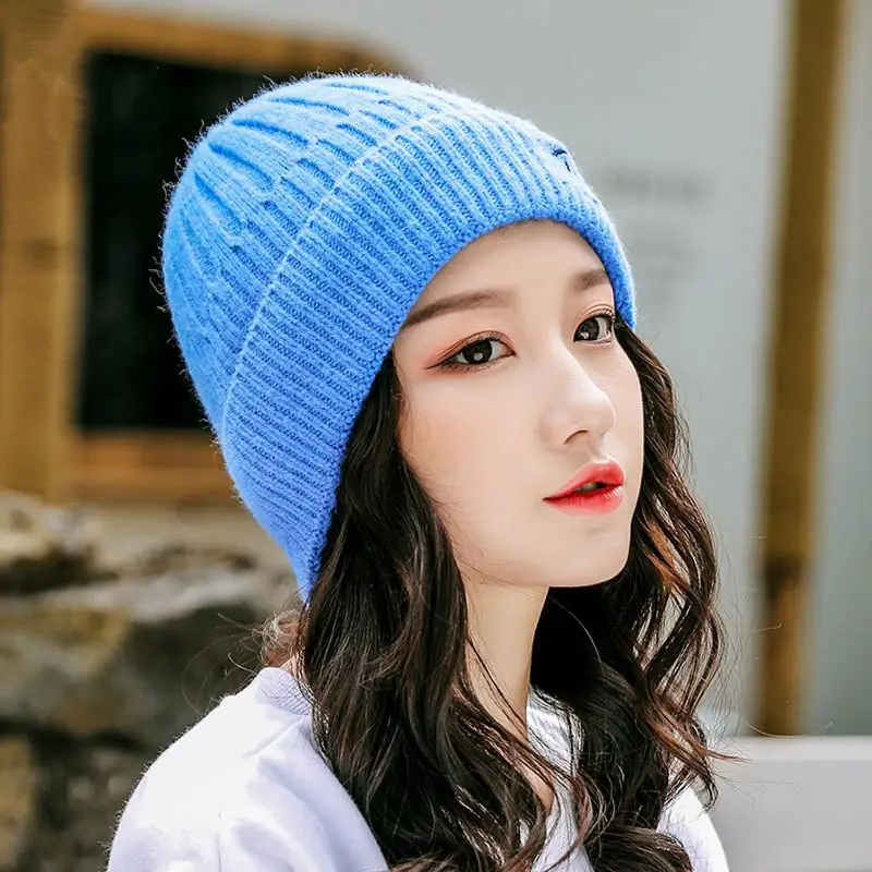 COKK Новые простые зимние шапки бини для женщин зимние теплые шапки Skullies Gorros женская шапка с вышитым смайликом плюшевый бархат