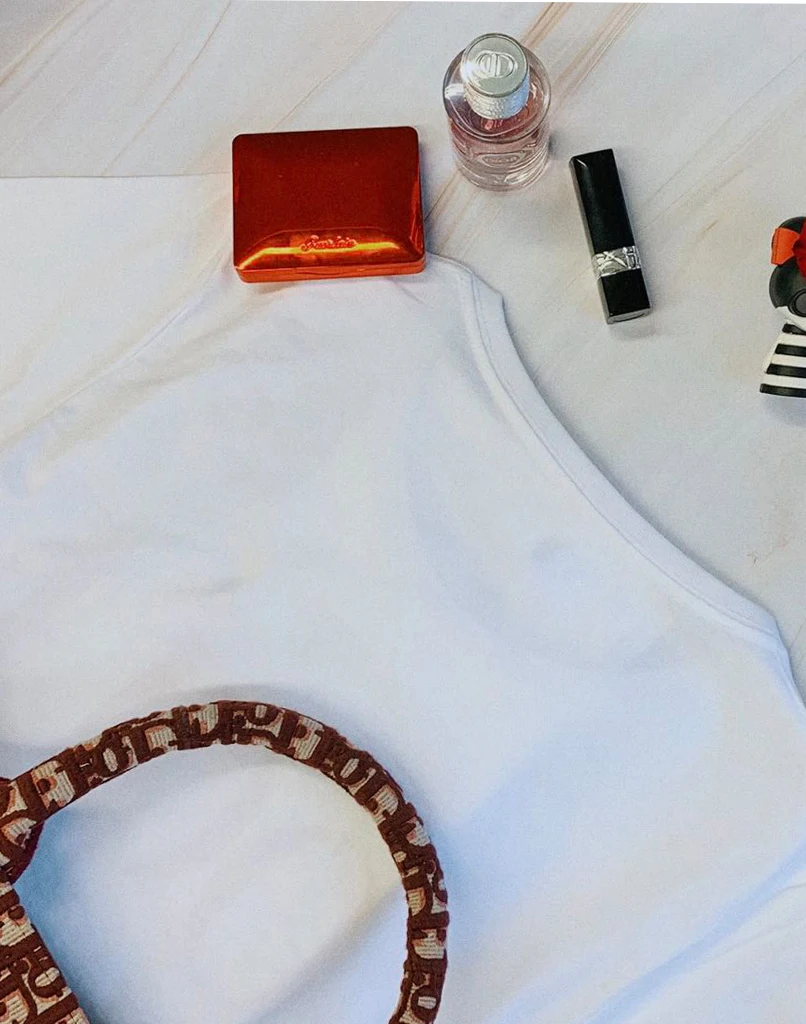 Summer New 2020 Fashion T shirt Women VOGUE letter print Harajuku Tshirt O-neck Short Sleeve T-shirt White Tops Female Clothing