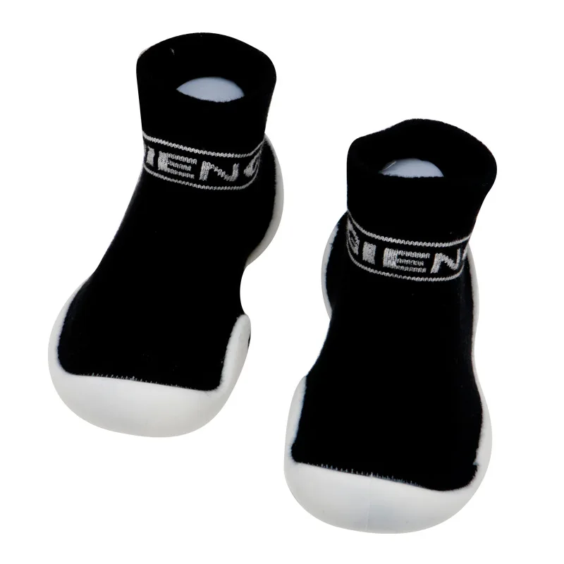 New Baby Walkers Unisex Baby First Walker Kids Soft Shoe Black Knit Booties Anti-slip Rubber Sole Toddler Shoes First Shoes