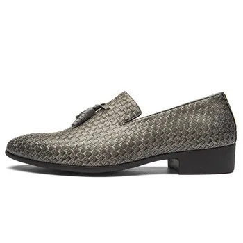 

38~48 Large Men Fringed Weave Loafers Stripe Plaid Slip On Dress Shoes Men Pointed Toe Tassel Driving Shoes Casual Flat Loafer