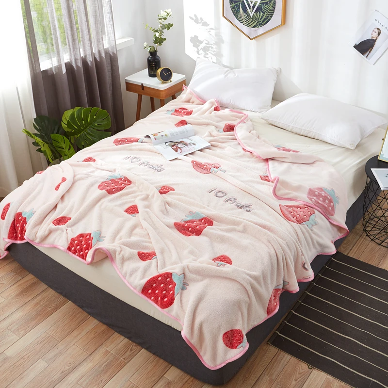 

Strawberry blankets fashion quilts twin full queen king fruits blankets soft Throw Flannel blankets on Bed/car/sofa girls rugs