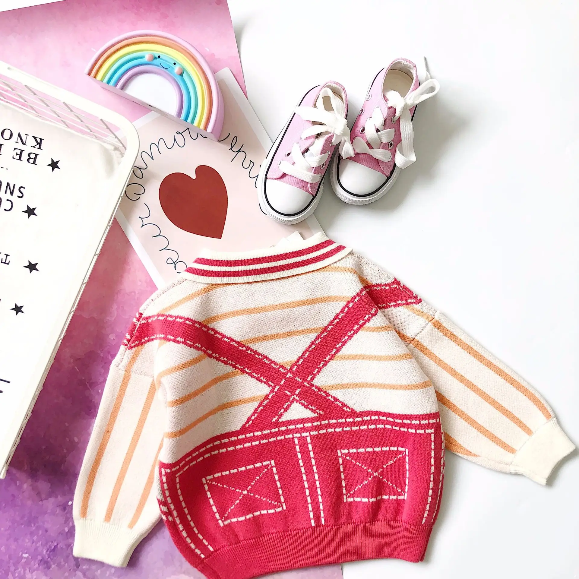 Tonytaobaby/осенне-зимняя одежда новая одежда для маленьких девочек милый полосатый свитер с принтом клубника, свитер для маленьких девочек