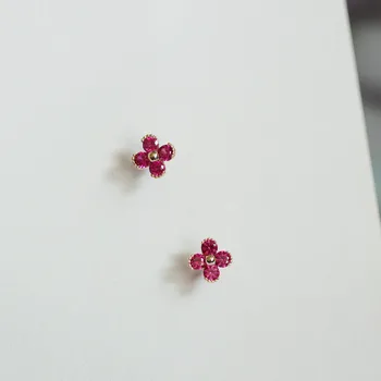 

OBEAR Silver Plated Cute Red Zircon Small Flower Stud Earrings for Women Sweet Fashion Girl Jewelry Gift