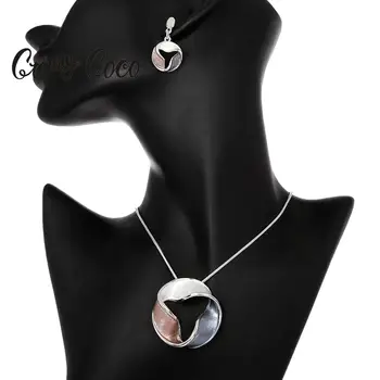 

Cring Coco Geometric Twisted Torus Necklace Women's Fashion Choker Pendants Girl Lady Wedding Holiday Jewelry Alloy Chain Hot