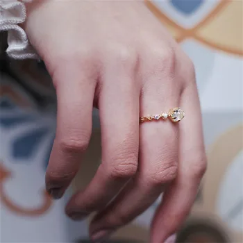 

Charm Yellow Gold Filled Round White Pearl Moonstone Rings Birthstone Banquet Bridal Wedding Jewelry