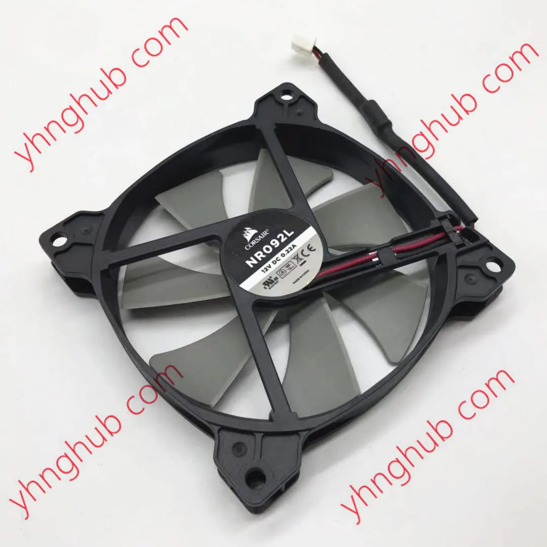 

3-проводной серверный охлаждающий вентилятор CORSAIR NR092L DC 12 В 0,22 а 92x92x15 мм