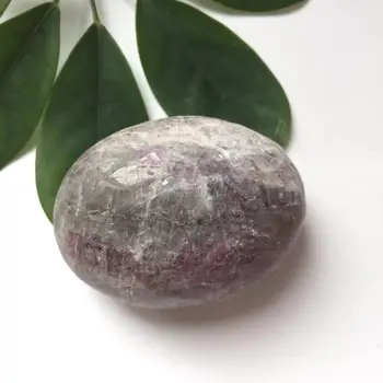 

High Quality Natural Red Tourmaline Hand Carved Crystal Palm Stones For Present Or Collection ZY