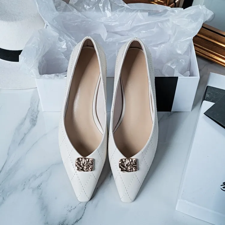 

Spring And Autumn Fashion New Style Women's Full-grain Leather Square Head Solid Color Metal Buckle Chunky Low Heel Fashion Shoe