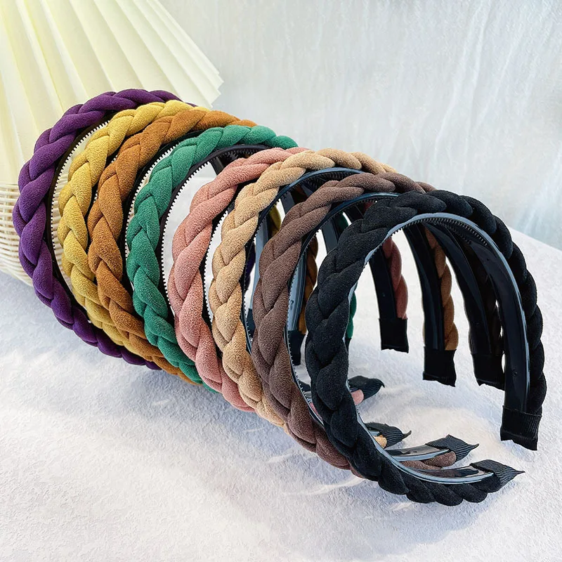 Fashion Soft Suede Fabric Braided Headbands Solid Dentate Plastic Hairband Simple Handmade Hair Hoop Bezel Accessories for Women handmade rug braided jute 150 cm