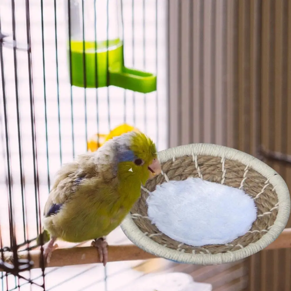 

2020 Handmade Winter Warm Bird Breeding Hut Nest Parrot Cage Perch Stand Hatching Nest Bed Toy for Canary Parrot Budgie Parakeet