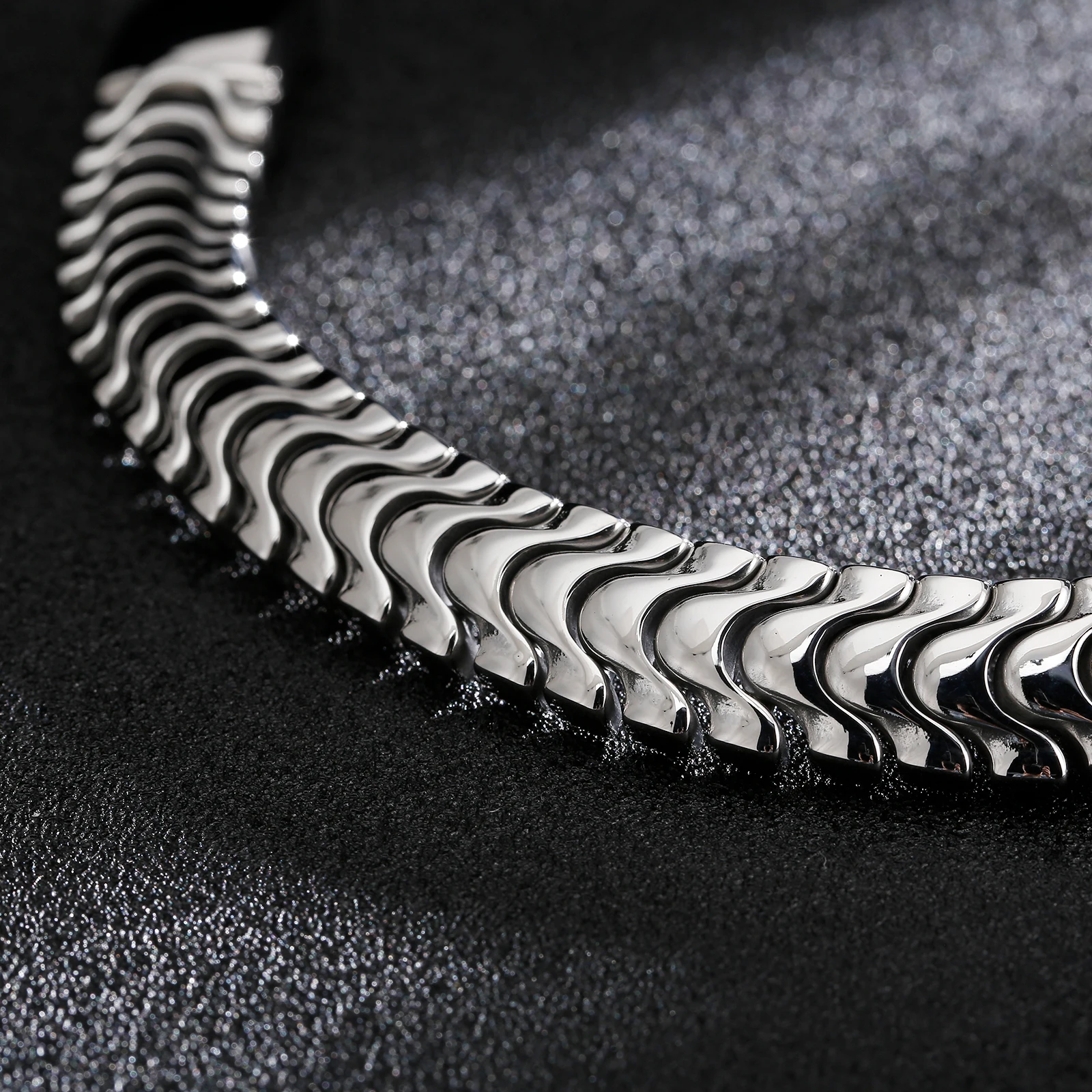 Fongten Silver Color Shiny Men Bracelet Stainless Steel Bone Chain Bangle Bracelets For Men Charm Jewelry Christmas Gifts