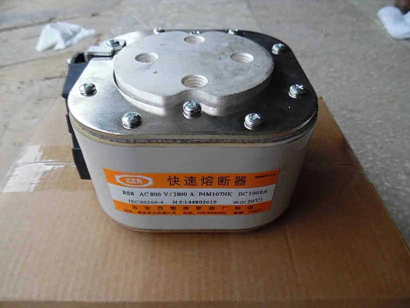 Предохранители: RS8 AC800V 2800A P4m107NK BC100KA/RS8 AC1000V 1400A P4m106NK BC100KA aR