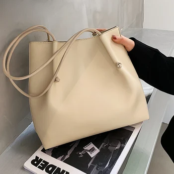 

Leisure Large Capacity Versatile Bag Handbag 2020 New Fashionable Fashion Shoulder Bucket Bag White Black Brown Women Small Soft