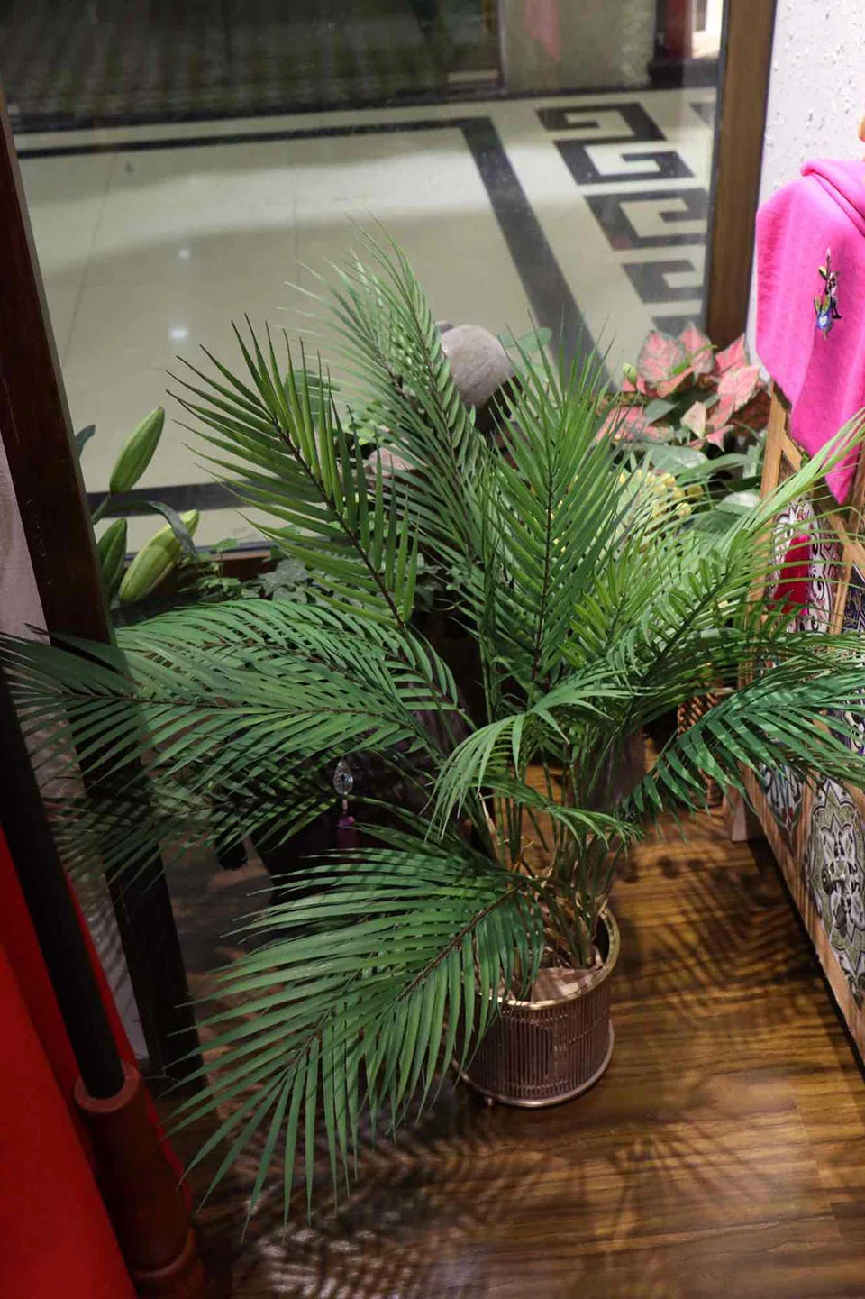 Artificial Palm Leaf Plants (12)