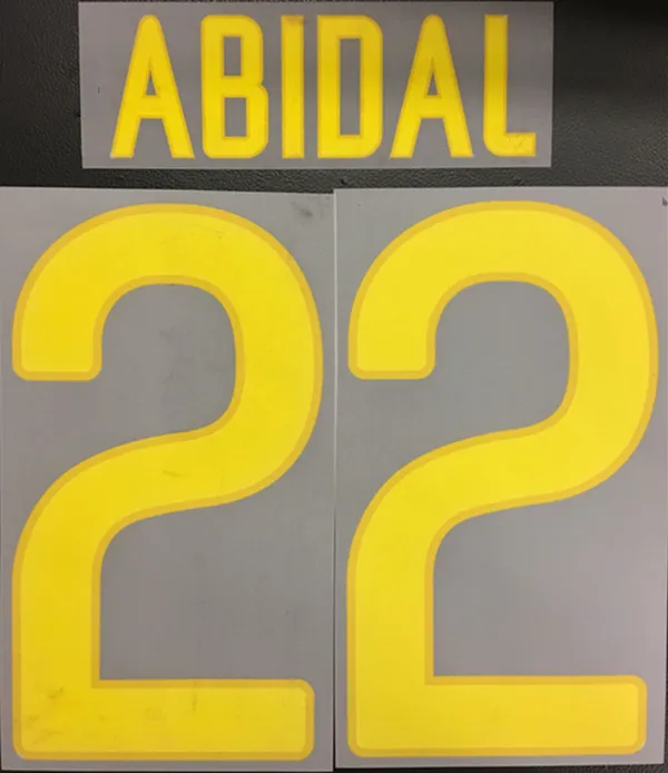 2011 2012 сезон 7 David Villa 8. Иньеста 22 Абидаль 30 S. ROBERTO печать nameset футбольная нашивка значки - Цвет: 22 ABIDAL