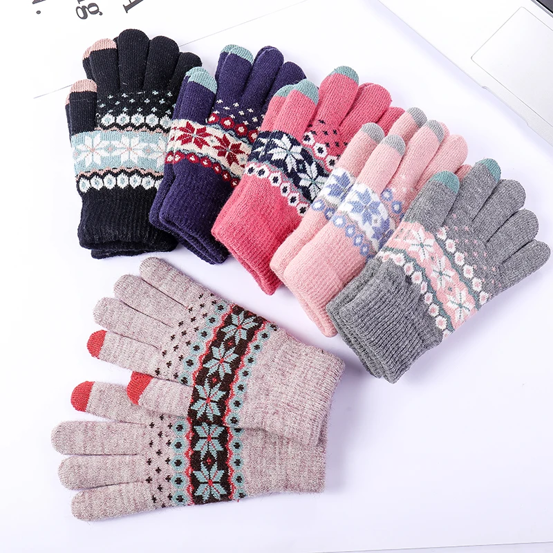 

Snowflake Deer Printing Gloves Mobile Phone Touchscreen Knitted Gloves Winter Thick Warm Soft for Adult Gloves Men Women