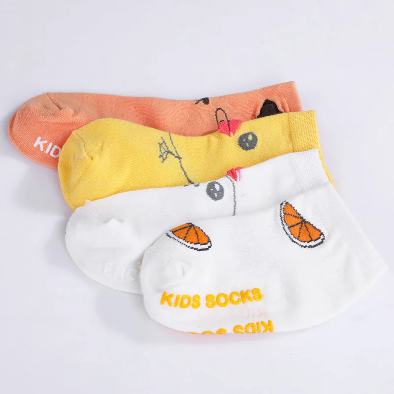 LOOZYKIT/Детские однотонные носки с героями мультфильмов милые Нескользящие хлопковые носки-тапочки для малышей гетры до щиколотки для новорожденных, Calcetines