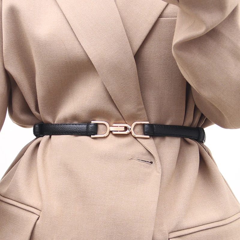 女性用の調整可能な合成皮革ベルト,薄いベルト,ウエストにゴールドのバックル,女性用の財布