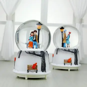 

Newly Music Box Decoration Automatic Spray Snowflake Sky City Crystal Ball romantic couple Valentine's Day Gift Drifting Snow