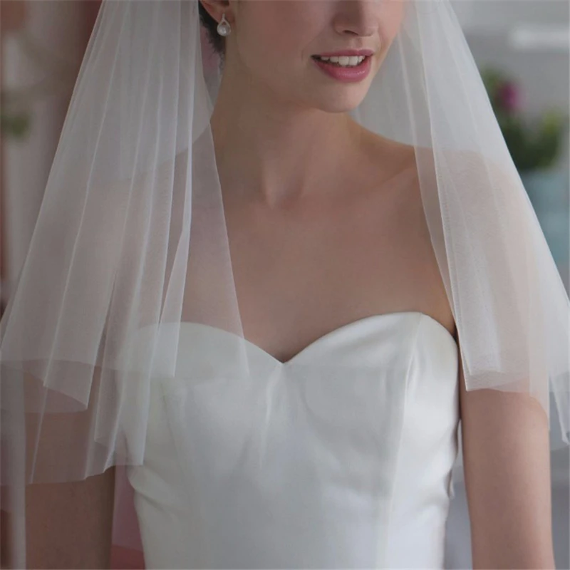 Veli da sposa semplici a due strati velo da sposa corto in Tulle bianco avorio con accessori da sposa a pettine