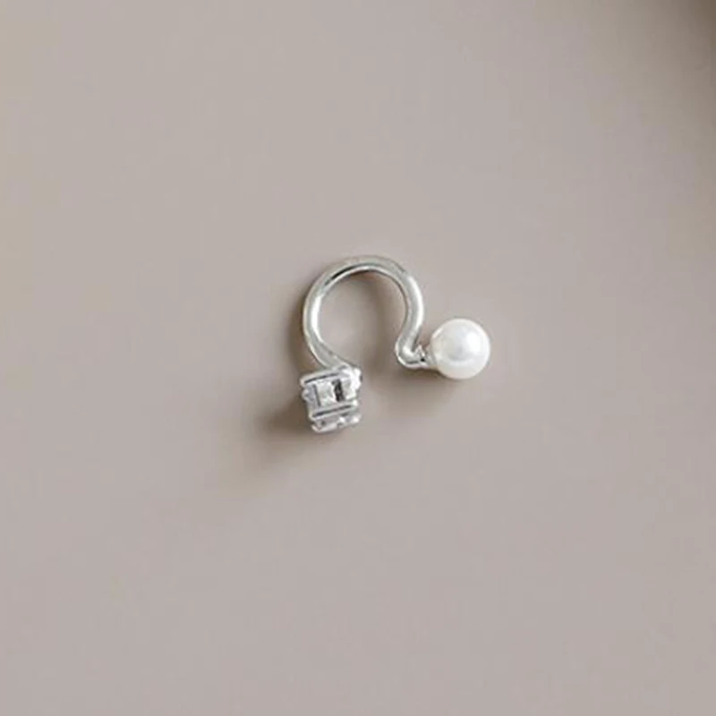 Серьги Клипсы из серебра 925 пробы с белым фианитом и жемчугом 1 шт.|Серьги-клипсы| |