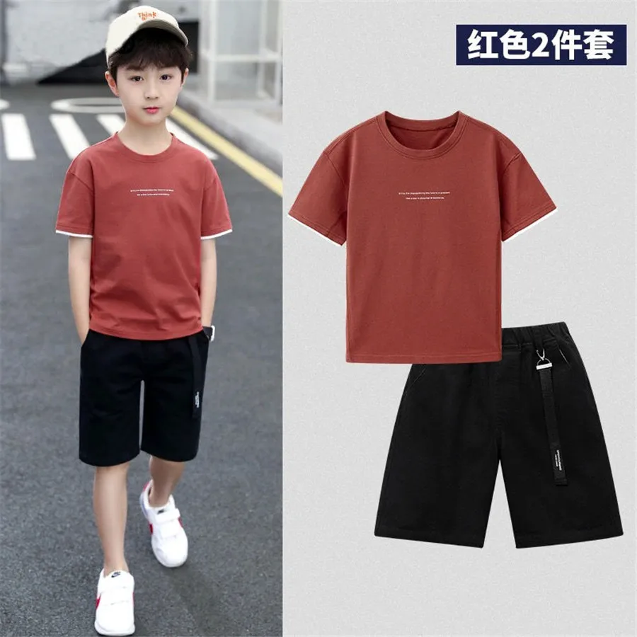 

Спортивный костюм для мальчиков, на возраст 6-13 лет