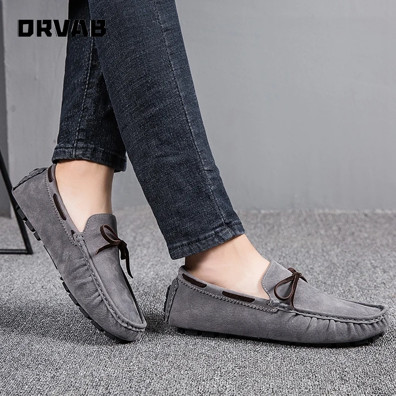 Men Leather Shoes Luxury Designer Brand Fashion Sneakers Flats Slip on Lightweight Mens Shoes Moccasin Gray Brown Black Loafers