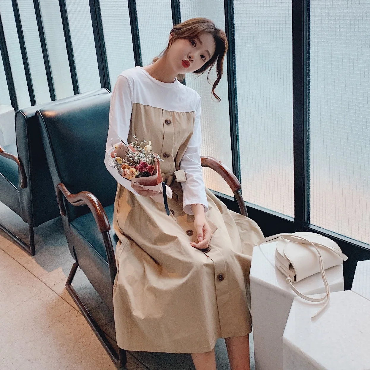 

Photo Shoot Non-mainstream Design CEC Short Sleeve Mock Two-Piece Female Khaki Mixed Colors Single Breasted Waist Hugging Lace-u