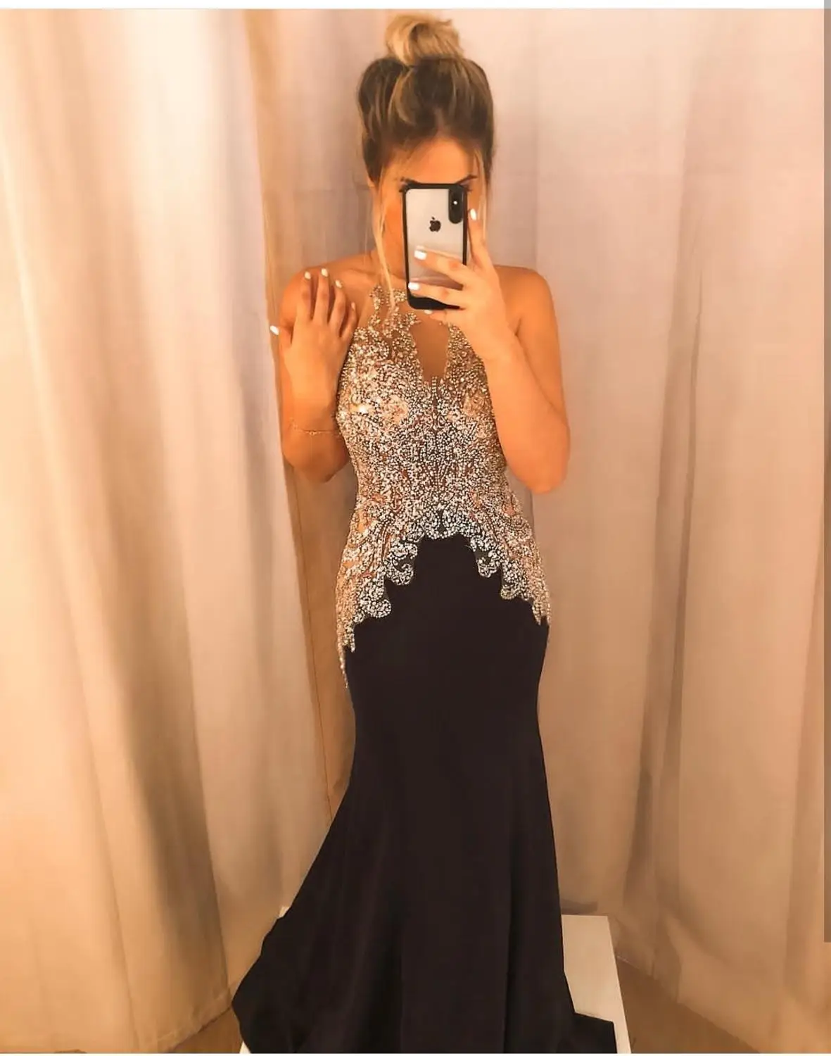 ^Cheap 2020 Avondjurk Black Shining Sexy V-hals Floor lengte Lange Vrouwen Party Dress Elegant Mermaid vestidos de fiesta de noche ^Cheap 2020 Avondjurk Black Shining Sexy V-hals Floor lengte Lange Vrouwen Party Dress Elegant Mermaid vestidos de fiesta de noche