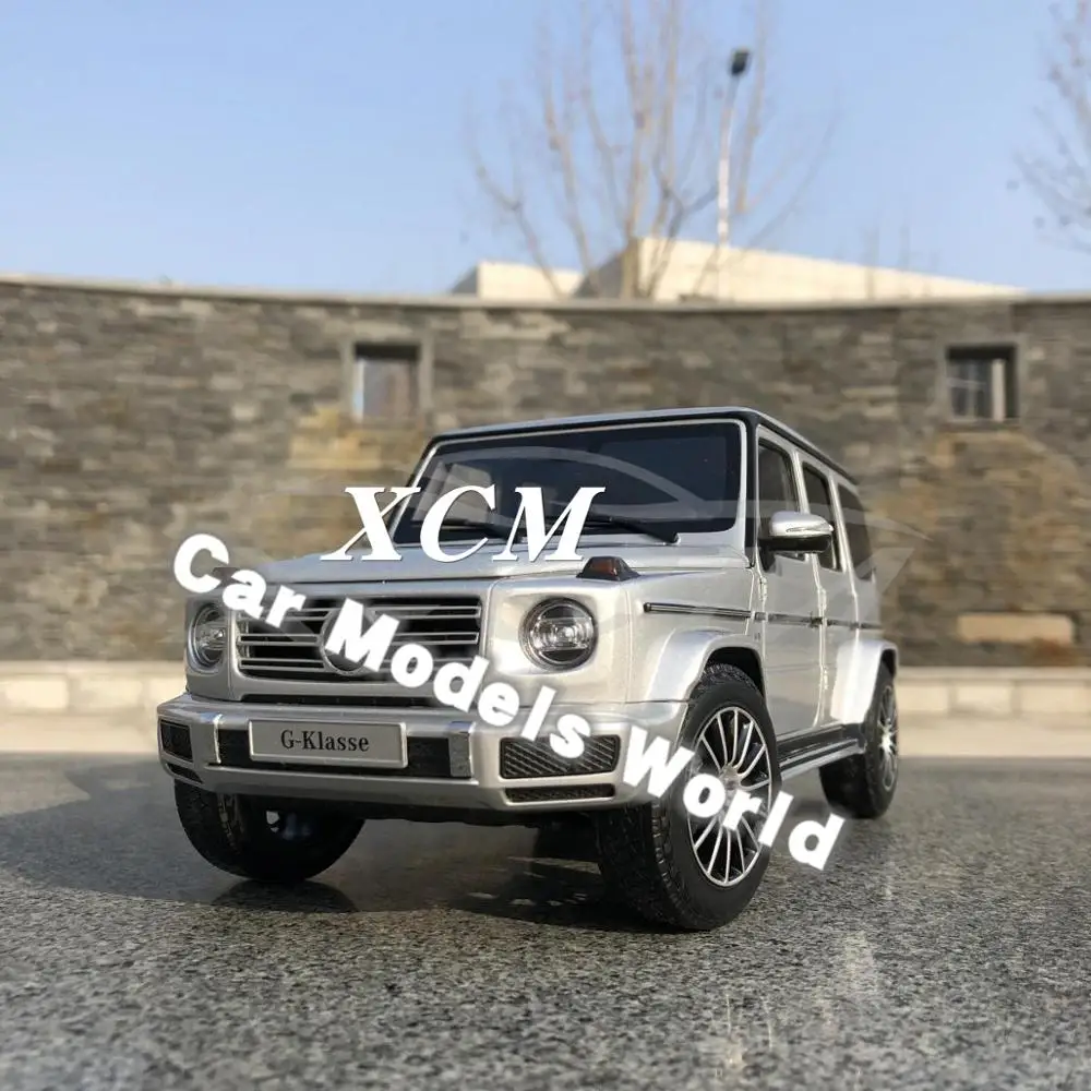 Литая под давлением модель автомобиля для мини хампс G Class (W 463) (серебристый) 1:18 +