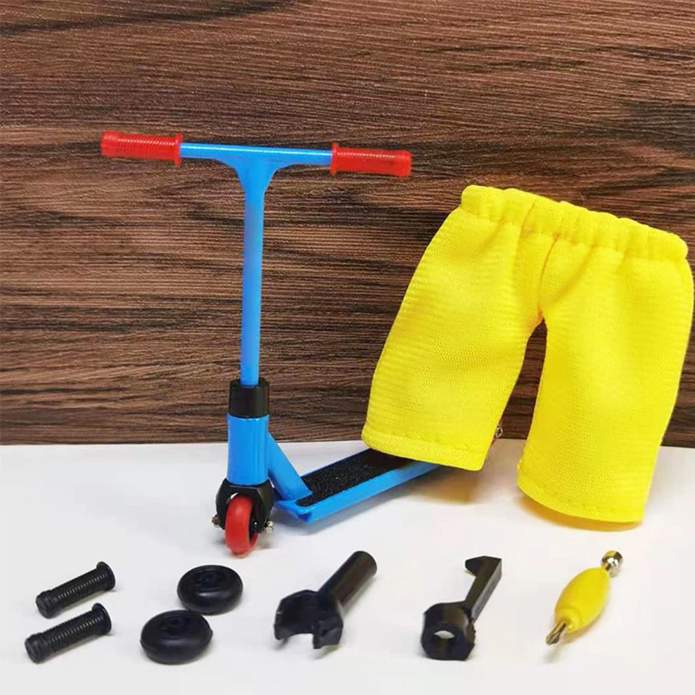 Finger Scooter Skateboard Shoe Accessories Set Two Wheel Skate Clothes Fingerboard Bikes Fingertip Novelty Scooters Toys | Игрушки и