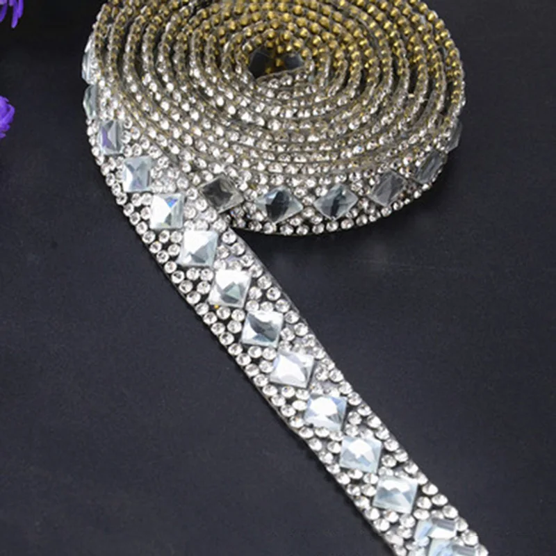 

2019 Hot Slaes Silver Rhinestone Ribbon Beaded Iron On Applique Trim Bridal Embellishments For Shoes Hats