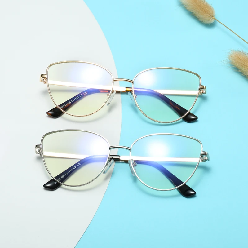 Alloy Eyeglasses Frame for Women Eyewear Full Rim Stylish Cat Eye UV400 Anti-Scratch Dust Proof Anti Radiation Coating Spectacle