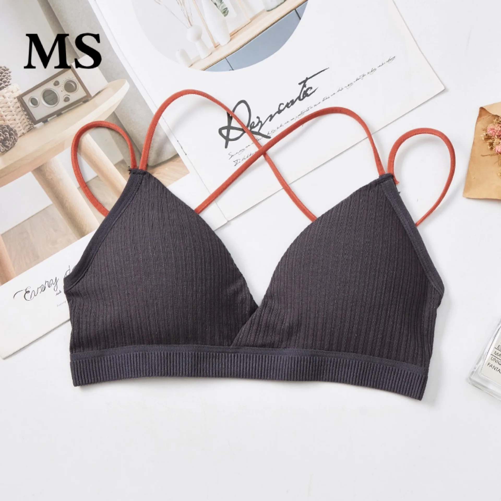 

MS New French triangle cup thread sexy gathered beauty back bra without steel ring ladies underwear sports bra cotton and linen