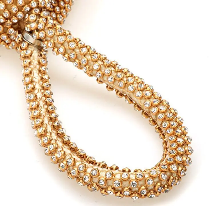 4714620244_725903486