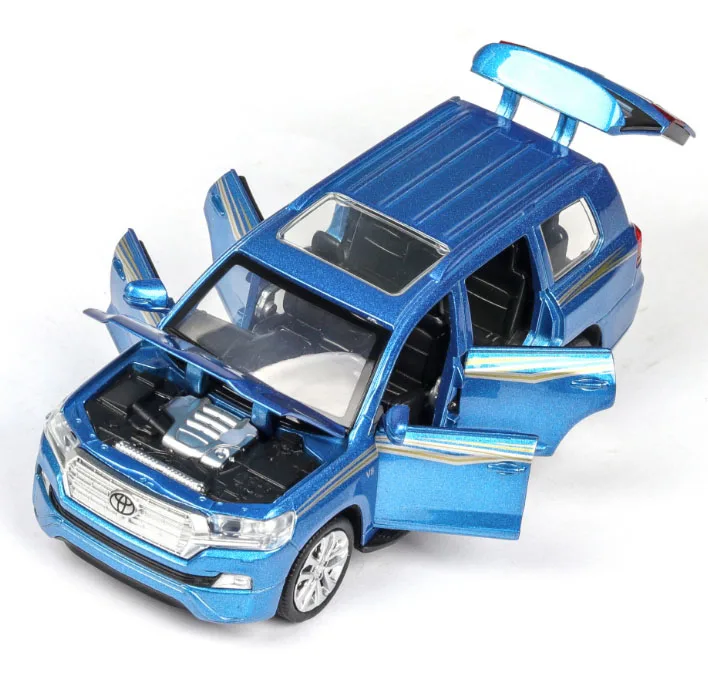 Модель автомобиля Toyota Land Cruiser 1:32 из сплава под давлением игрушечная машинка со