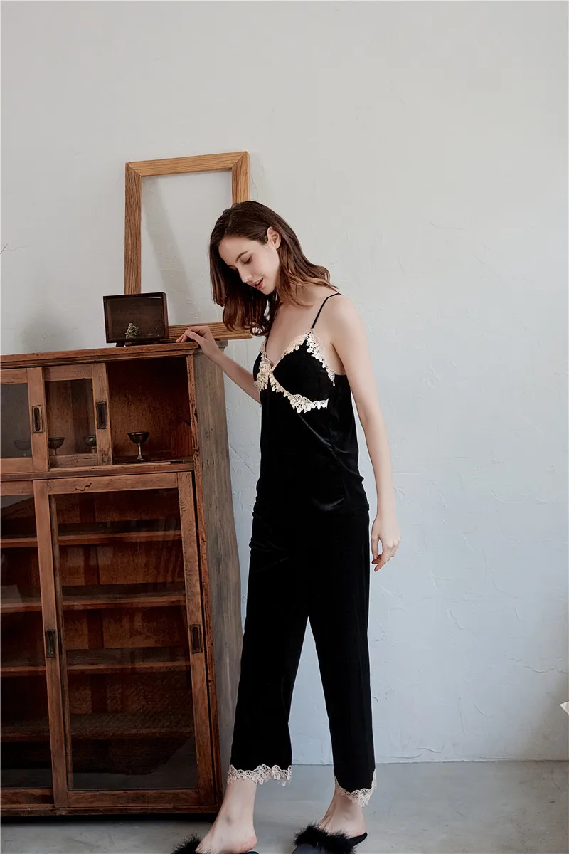 11946295722_1992033555