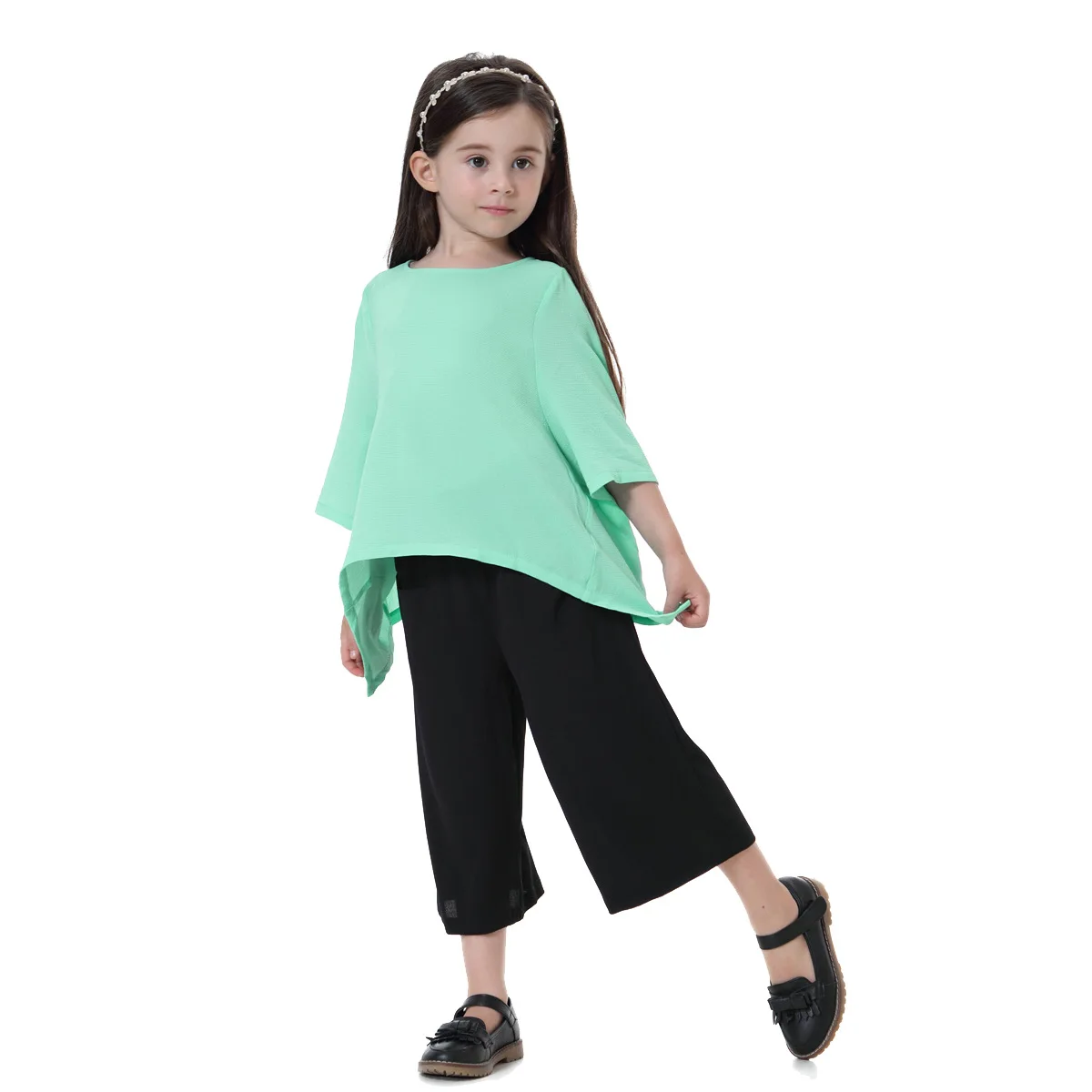 light green 3.JPG