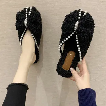 

Hairy slippers women 2020 autumn and winter new fashion pearl Baotou quilted large size flat flip flops