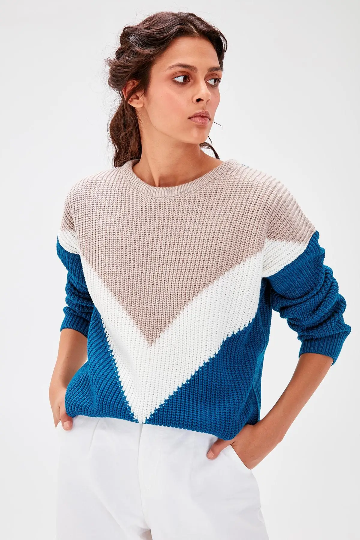 

Trendyol Multicolour Color Block Sweater Pullover TWOAW20KZ0001