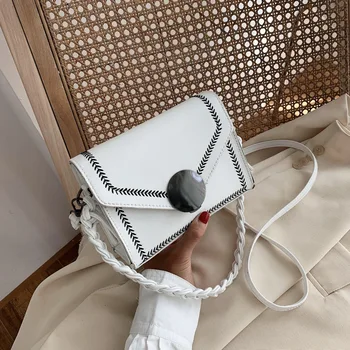 

French niche foreign bag female new Korean version of the shoulder bag fashion messenger wild ins shoulder bag bag