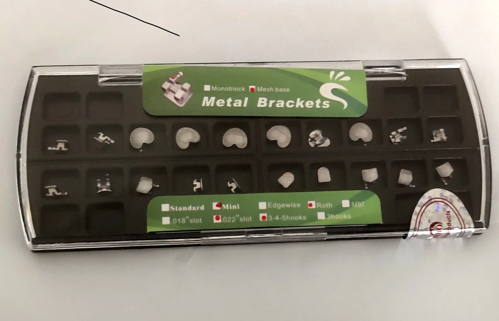 Рисунок 3 - 2 упаковки, металлические ортодонтические