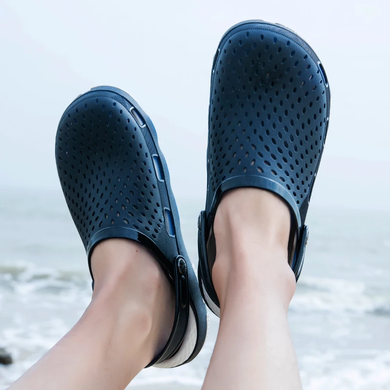 Original Clog Comfortable Men Classic Sandals Summer Outdoor Beach Shoes Fit Flop Slip On Garden Yukon Water Ombre Slippers