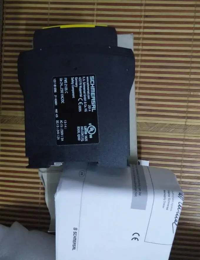 

FWS2105C New and original