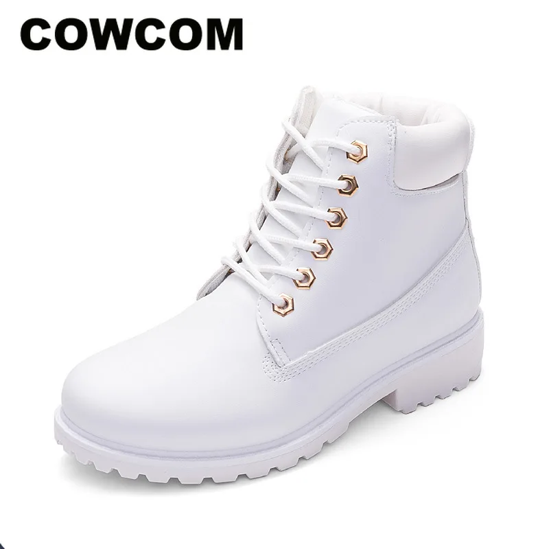 Ботинки COWCOM женские на платформе уличные полусапожки белые большие размеры