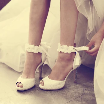 

2020 White Lace Wedding Formal Dress Shoes Peep-toe Lady Bridal Party Prom Shoes Women High-heeled Shoes Beautiful Pageant Pumps